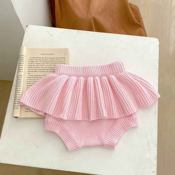 pink ruffled bloomers front
