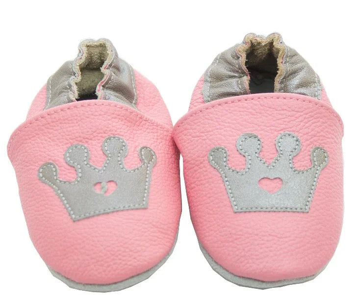 Close up of Princess pre-walker baby shoes, made in soft leather - Little Babybox
